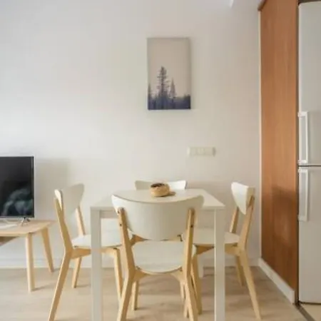 Flateli Lorenzana 17 Apartmán *