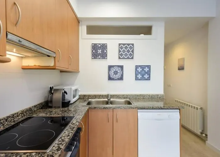 Flateli Lorenzana 17 *